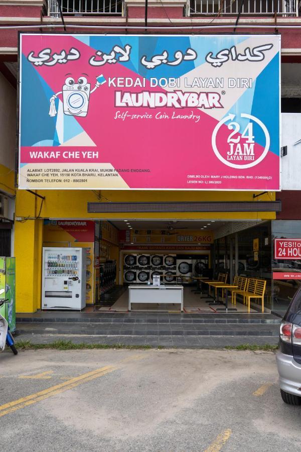 Mary J Hotel Family 10 Pax Room Kota Bharu Exterior photo